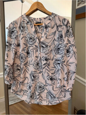 Talbots Pink Black Floral Blouse Women's Size Small
